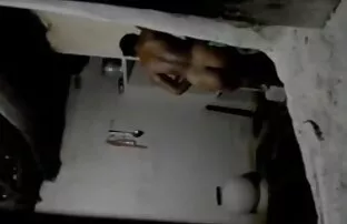 دو دختر را یک ضربه به یک مرد با کلیپ کم حجم پورن یک دیک بزرگ