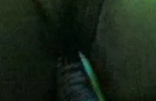 من در کم حجم پورن بر داشت یک دیک بزرگ و نشستم به آن