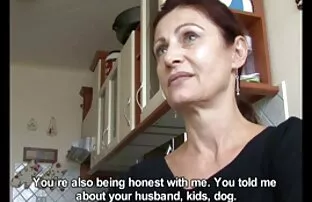 دختر نوجوان Marinka teases در حمام با دانلود فیلمسکسی کمحجم نونوجوانان