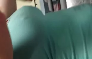 دمیدن به زیبا, بدن جوان از یک دانش آموز, ماساژ دهنده می تواند آن را تحمل کنم و پنجه خود را به مهبل (واژن) او گیر کرده. دختر حتی حرکت نمی کند ، چرا که او فکر می کردم که همه چیز قرار بود با توجه به برنامه ، و دانلود فیلمسکسی کمحجم آن مرد ادامه داد