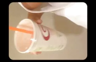 بازی با گربه و یک عکس دانلود اسان فیلم سکسی کم حجم از یک مرد